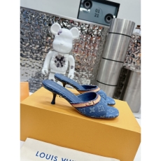 Louis Vuitton Slippers